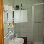 아파트 Barbara Apartmanhaz Kehidakustány