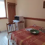 Barbara Apartmanhaz Kehidakustány