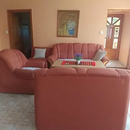Barbara Apartmanhaz