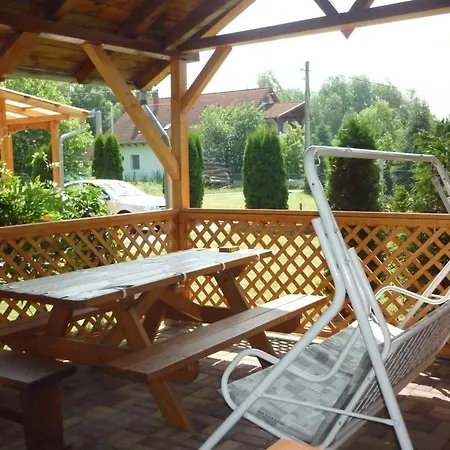 Apartament Barbara Apartmanhaz Kehidakustány