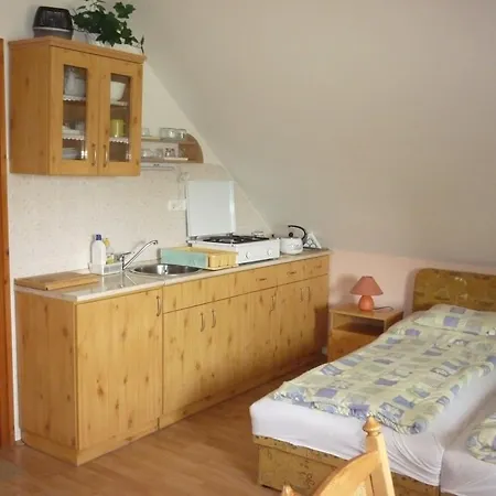 Апартаменты Barbara Apartmanhaz *