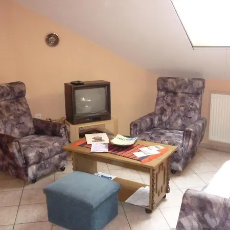 Barbara Apartmanhaz Kehidakustány