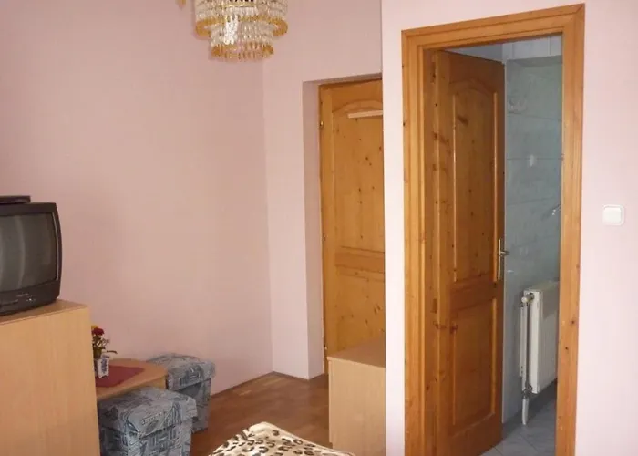 Barbara Apartmanhaz Lejlighed *