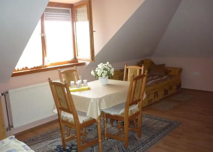 Barbara Apartmanhaz Daire *